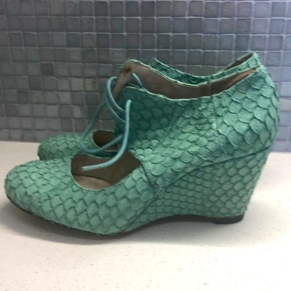 💫HOST PICK💫 All Black lace up wedges - Picture 3 of 7